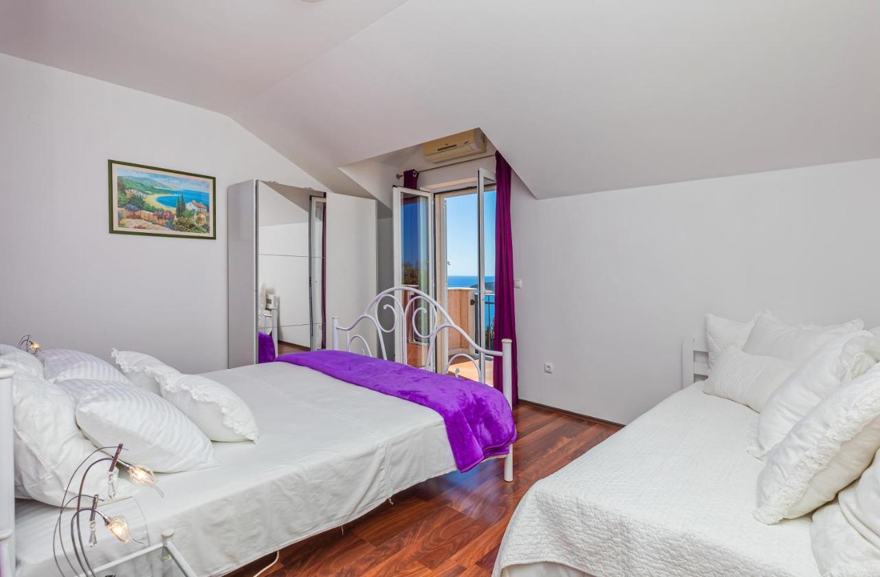 Apartment Bralovic *