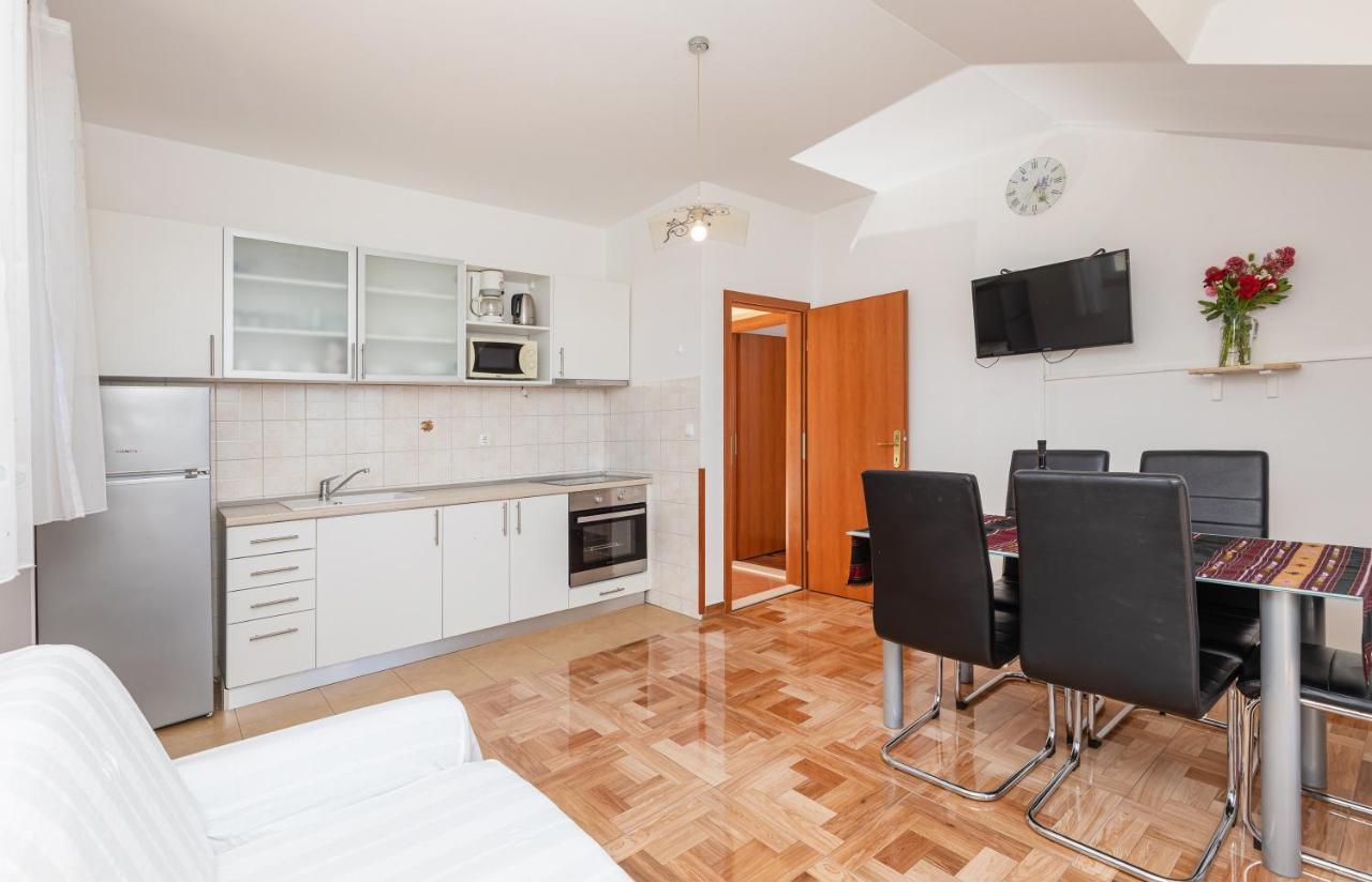 Apartment Bralovic